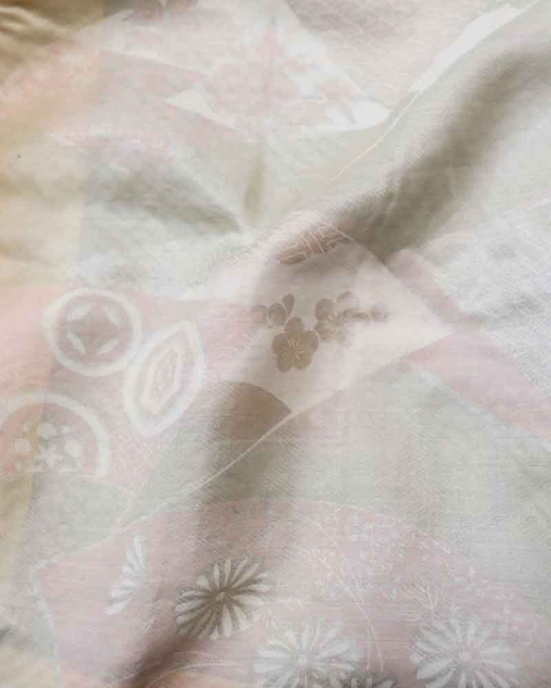 A photo of the lining of the inside of the kimono