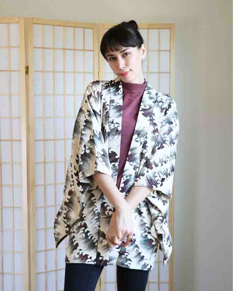 Black/ Burgundy Wavy Haori Kimono Jacket